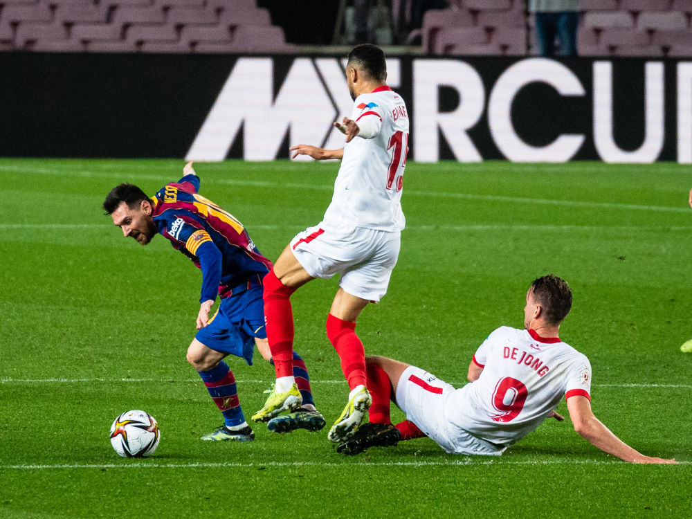 Yabo-意甲倒计时；塞维利亚集结日绝杀压哨；细节引发关注；管理层满意；更衣室氛围转暖的简单介绍-Yabo